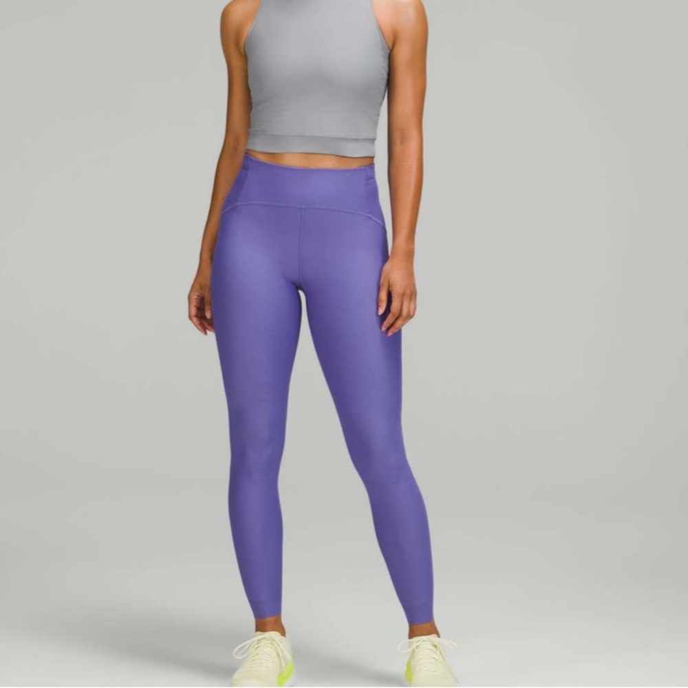 Lululemon SenseKnit High-Rise Running Tight 28"
Charged Indigo size 2
